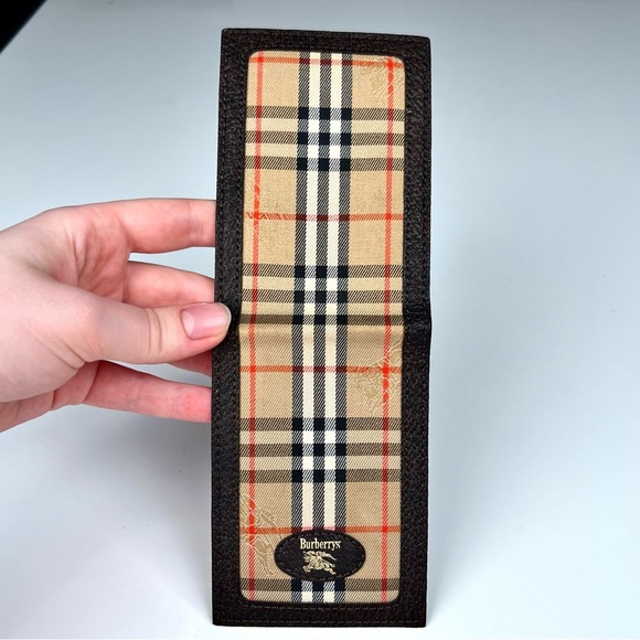 Burberrys Card Holder Wallet - Picture 2 of 5